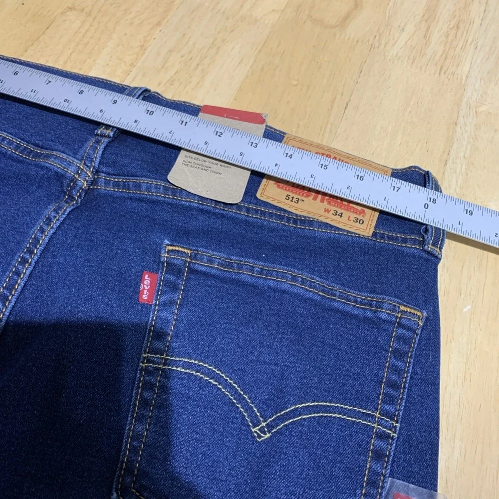 Levis levi 513